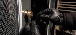 Какими путями воры попадают в квартиры